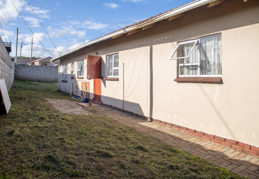 3 Bedroom Property for Sale in Sunnyridge Eastern Cape